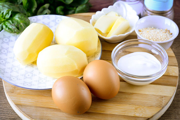 Eggs "Parmante" - original, budget and festive