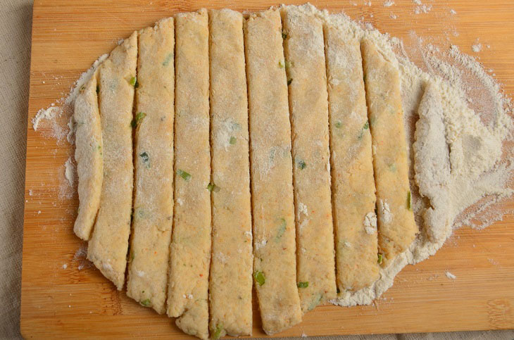 Potato sticks in the oven - crispy and fragrant