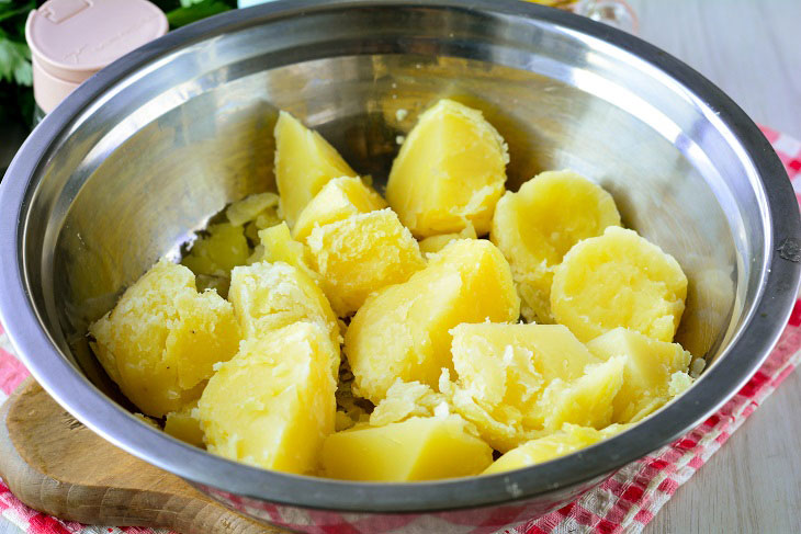 Monastery-style potatoes - tender and fragrant