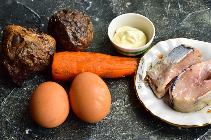 Appetizer "Quick coat" with herring - an original and simple recipe