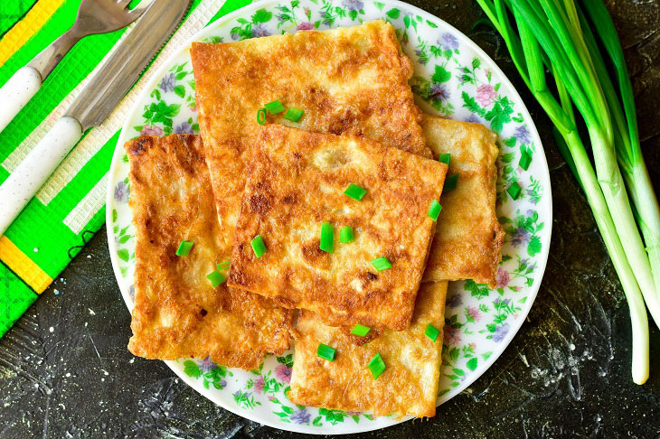 Minced meat in pita bread in a pan - a quick recipe for an extraordinary yummy