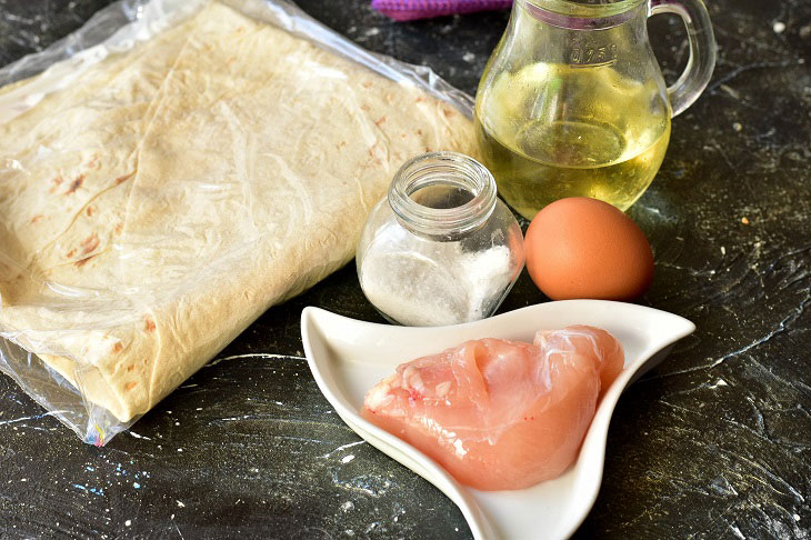 Minced meat in pita bread in a pan - a quick recipe for an extraordinary yummy