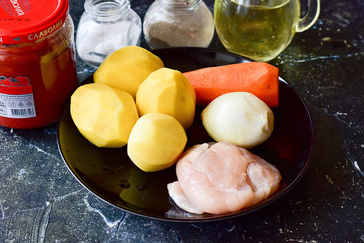 Stewed potatoes with minced meat - a tender and tasty snack without much effort