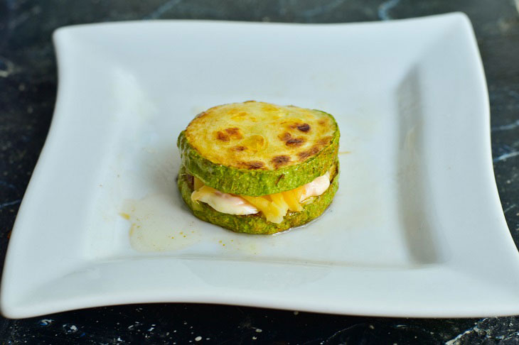 Festive zucchini canapes with cheese filling - an amazing appetizer