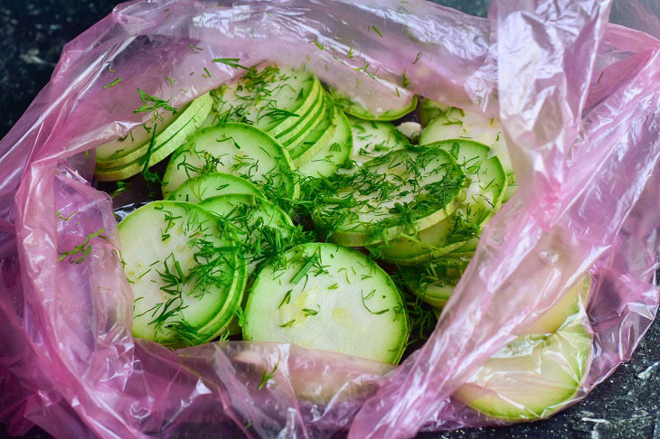 Pickled zucchini in a bag - a healthy and low-calorie recipe