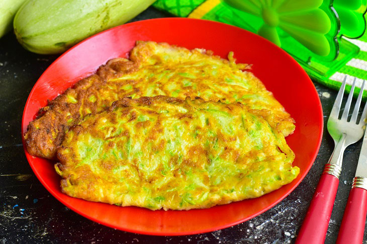 Fake zucchini pasties with cheese - an interesting and tasty snack