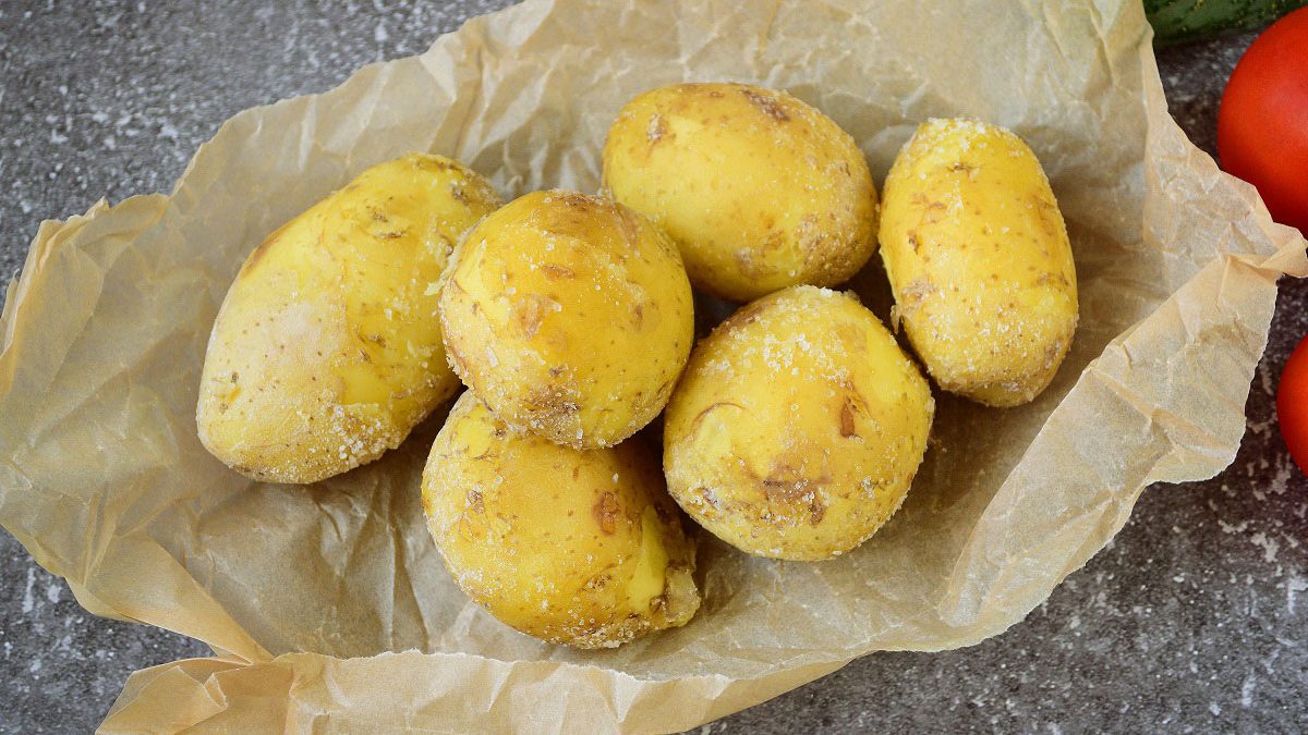Canarian potatoes – a delicious and interesting snack