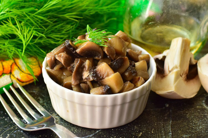 Mushrooms in Venezuelan - festive and tasty