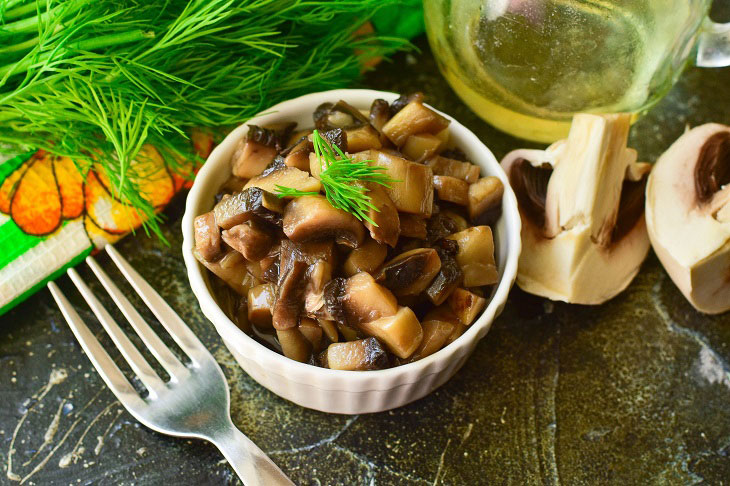 Mushrooms in Venezuelan - festive and tasty