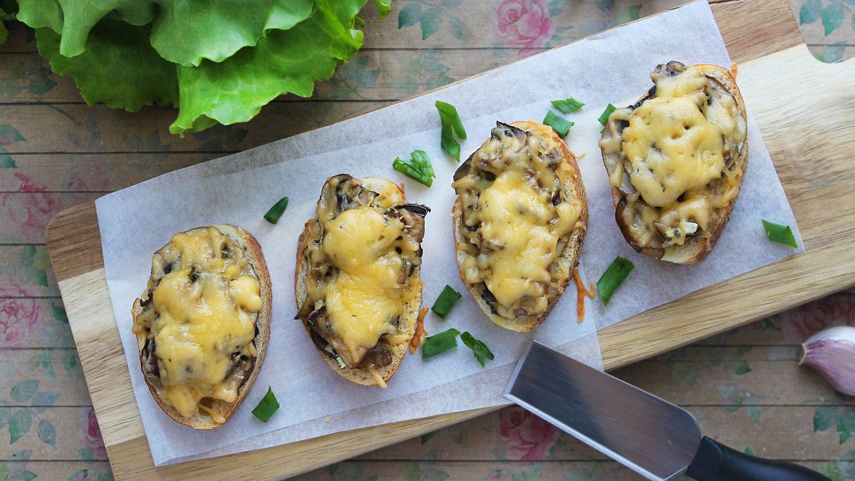 Champignon croutons – a delicious quick appetizer