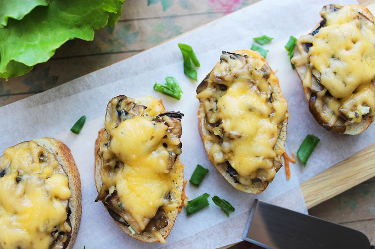 Champignon croutons - a delicious quick appetizer