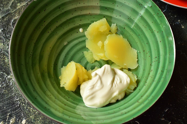 Potato chests - an original snack on the festive table