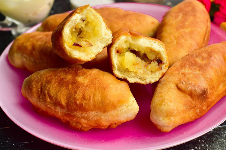 Tbilisi-style fried potato pies - awesome Georgian appetizer