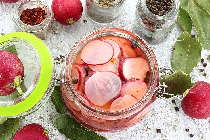 Pickled instant radish - a delicious recipe for pickle lovers