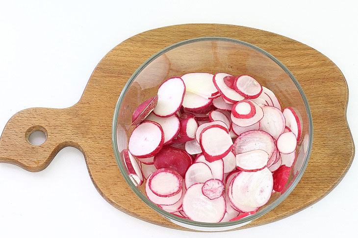 Pickled instant radish - a delicious recipe for pickle lovers