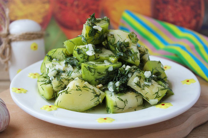 Zucchini marinated with dill and garlic - a quick and easy cold appetizer