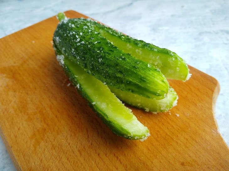 Korean cucumbers - a quick recipe for an excellent snack