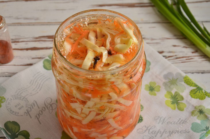 Pickled cabbage "Spark" - awesome savory snack