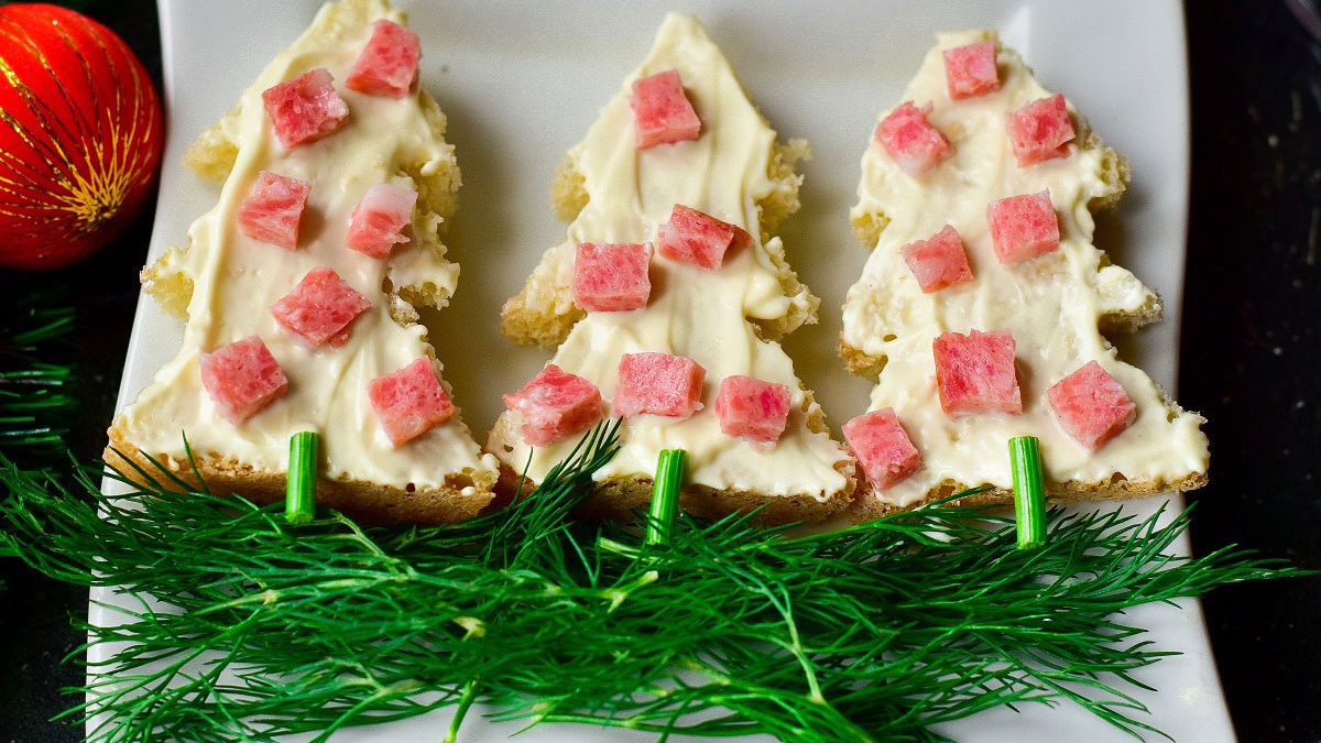 New Year’s sandwiches “Christmas Trees” – an excellent decoration for the festive table