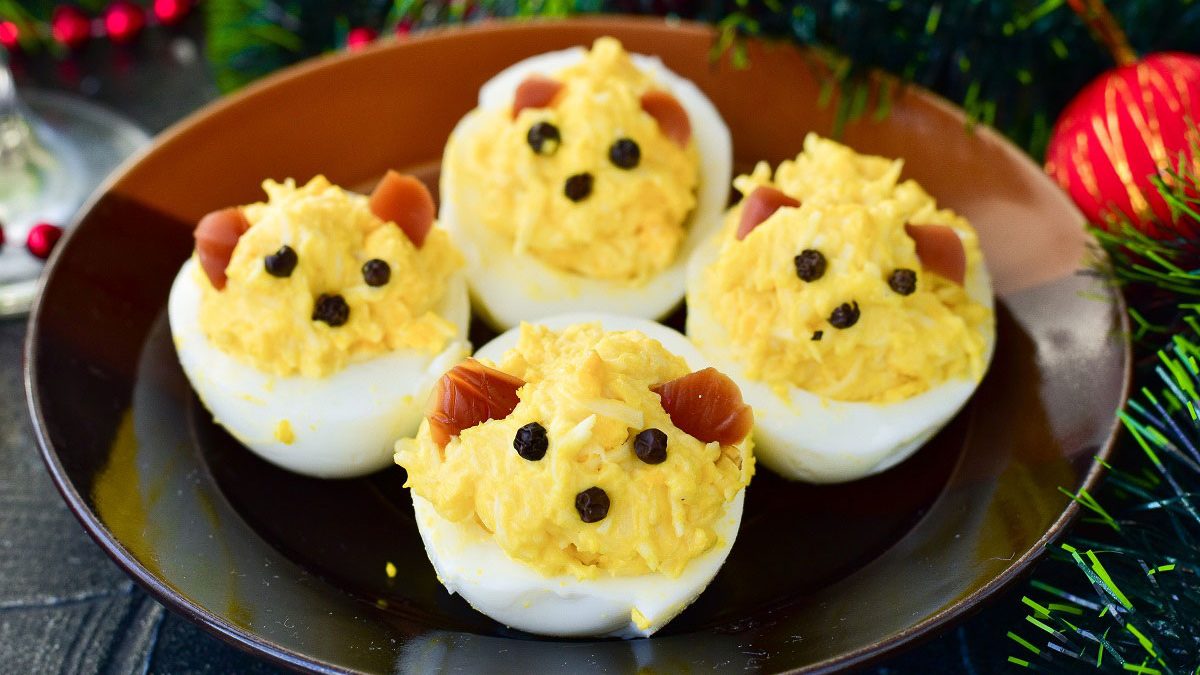 Stuffed eggs “Mice” – a special snack for the New Year 2020