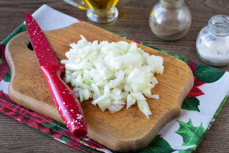 Pickled cabbage - a quick recipe for 2 hours