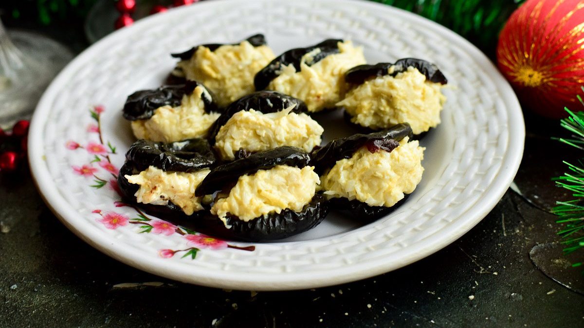 Prune mussels on the festive table – this appetizer delights guests