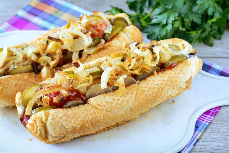 Danish hot dog like in Stardogs - fast, tasty and appetizing