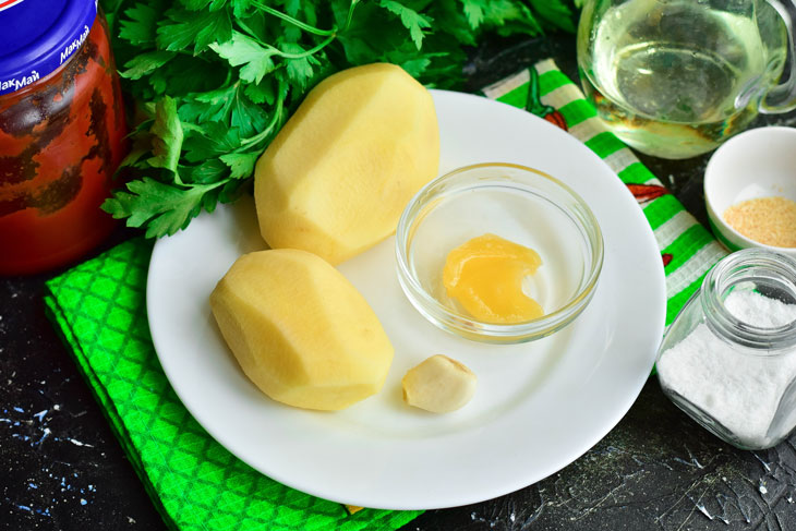 Fried potatoes with honey - an interesting and tasty snack