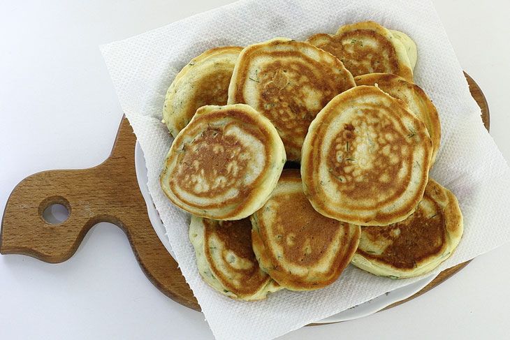 Delicious lazy belyashi on kefir with minced meat - a simple and satisfying recipe