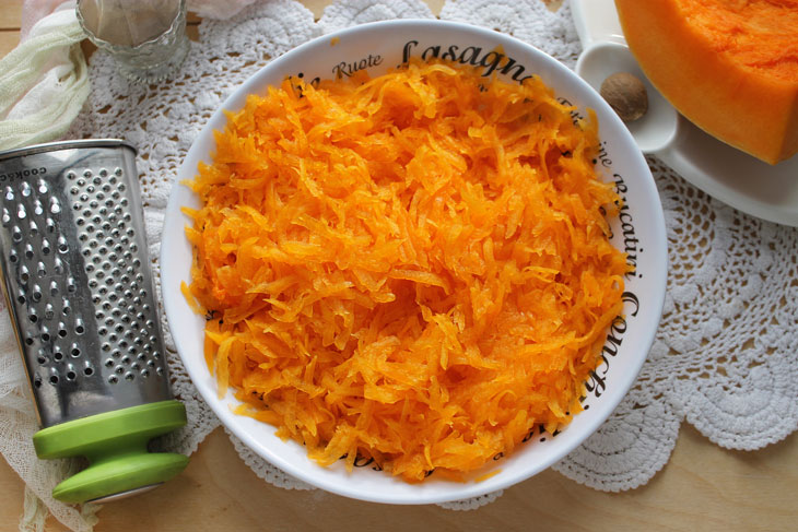 Elegant and tasty draniki with pumpkin - a winter version of your favorite snack