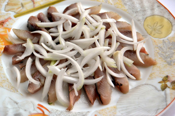 Herring with mustard sauce - a recipe for a great appetizer for the holiday