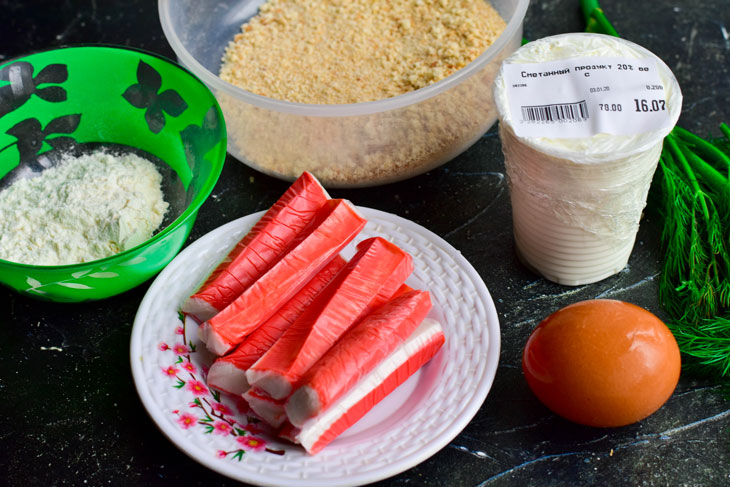 Fried crab sticks in breadcrumbs - a step by step recipe with a photo