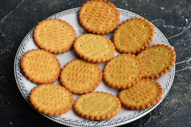 Sardine Crackers - An Amazing Holiday Snack