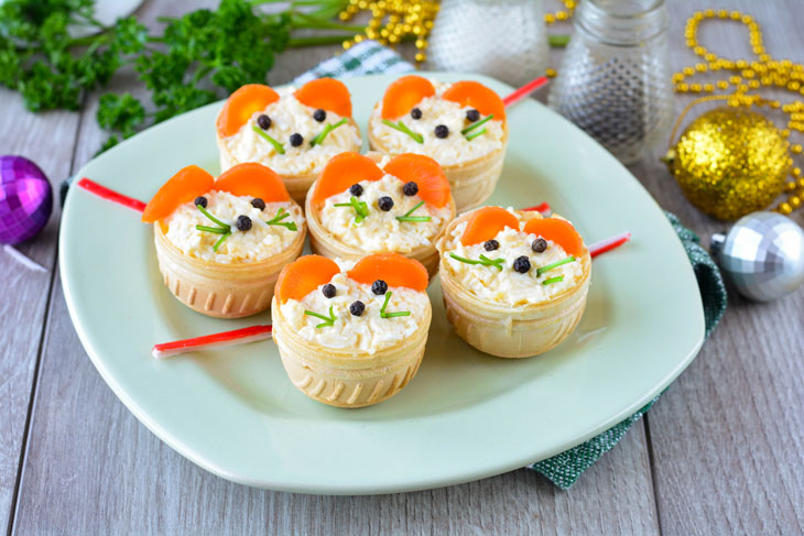 Tartlets "Mice" - a delicious and elegant snack for the New Year 2020