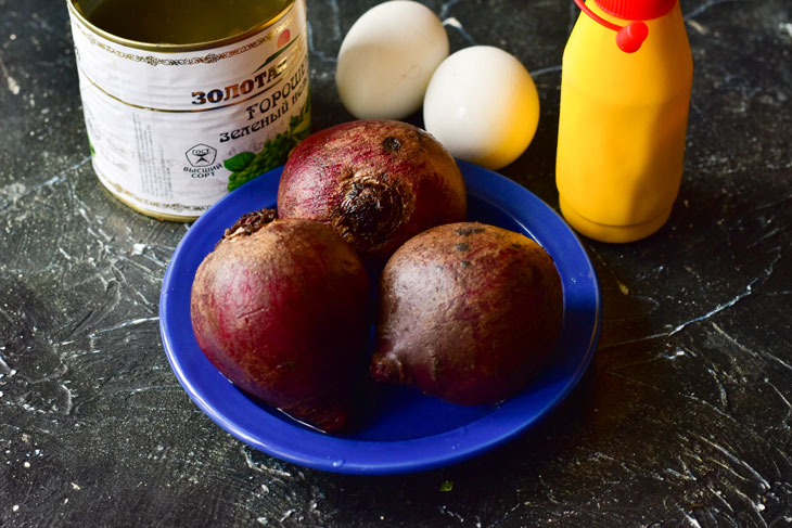 Stuffed beets - a quick and tasty vegetable snack for the holiday