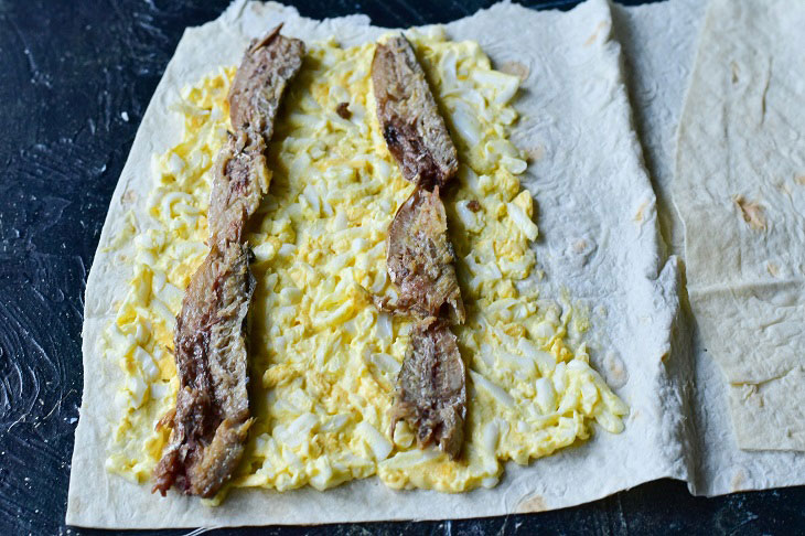 Lavash rolls with sprats - no one will refuse such an appetizer