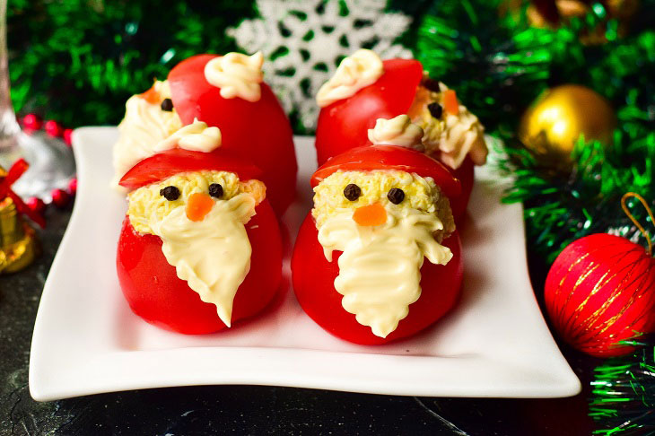 Tomato appetizer "Santa Claus" - beautiful and festive