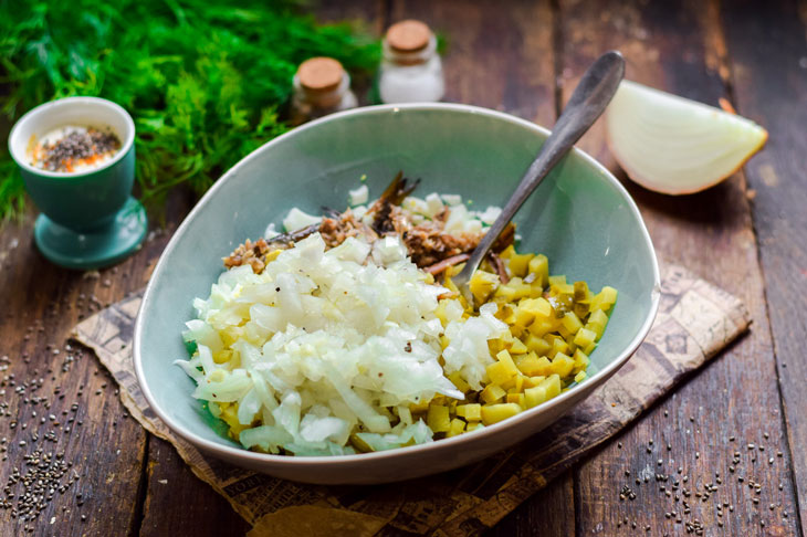 Sprat salad spread - it makes delicious sandwiches