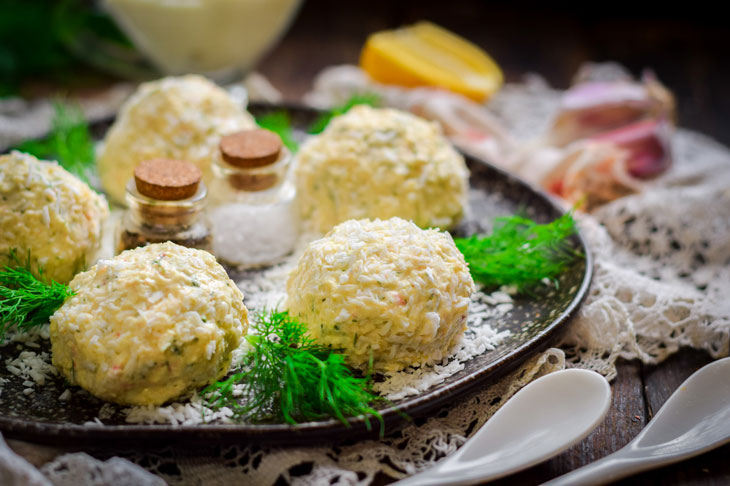 Cheese "Snowballs" - an incomparable snack on the festive table