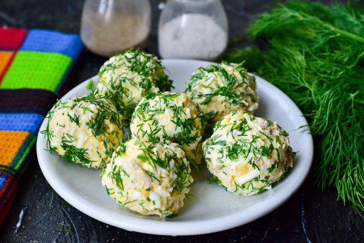 Raffaello chicken - a terrific appetizer on the festive table