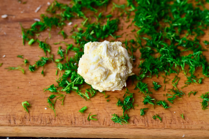 Raffaello chicken - a terrific appetizer on the festive table