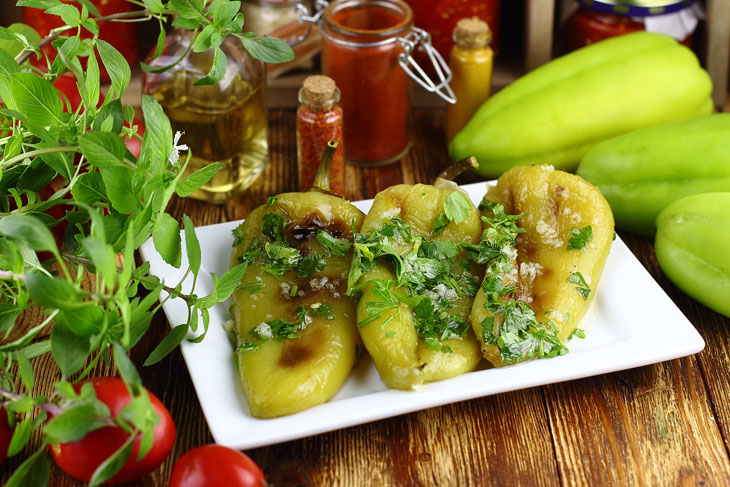 Pickled sweet peppers - a fragrant cold appetizer