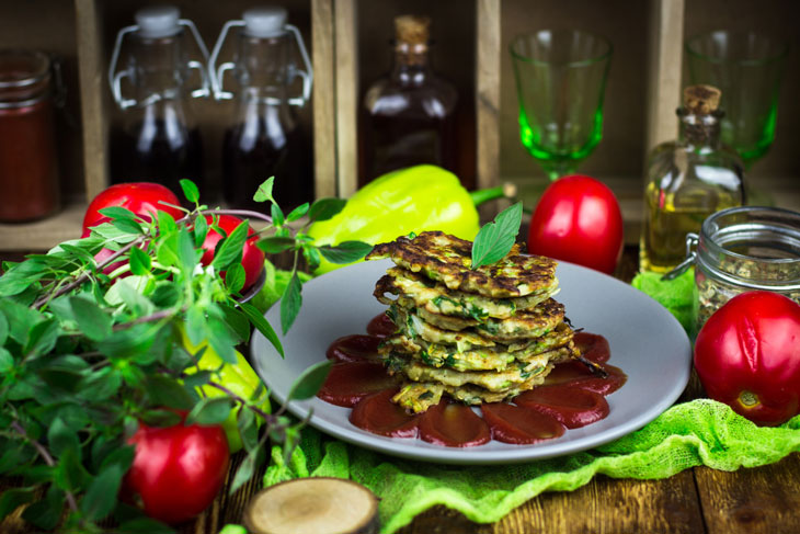 Delicious pancakes from zucchini and eggplant - a very simple recipe