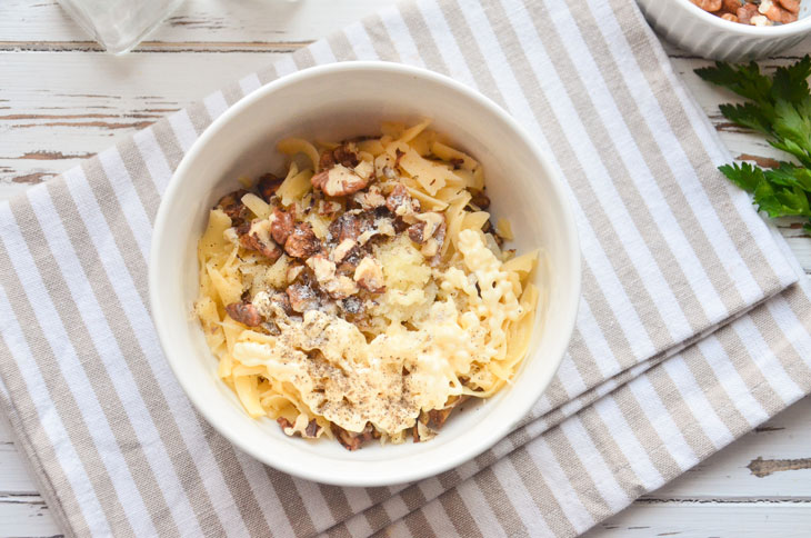 Baked eggplant with cheese and walnuts - an incomparable taste