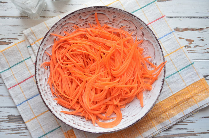 Korean-style carrots in 30 minutes - a step-by-step recipe with a photo