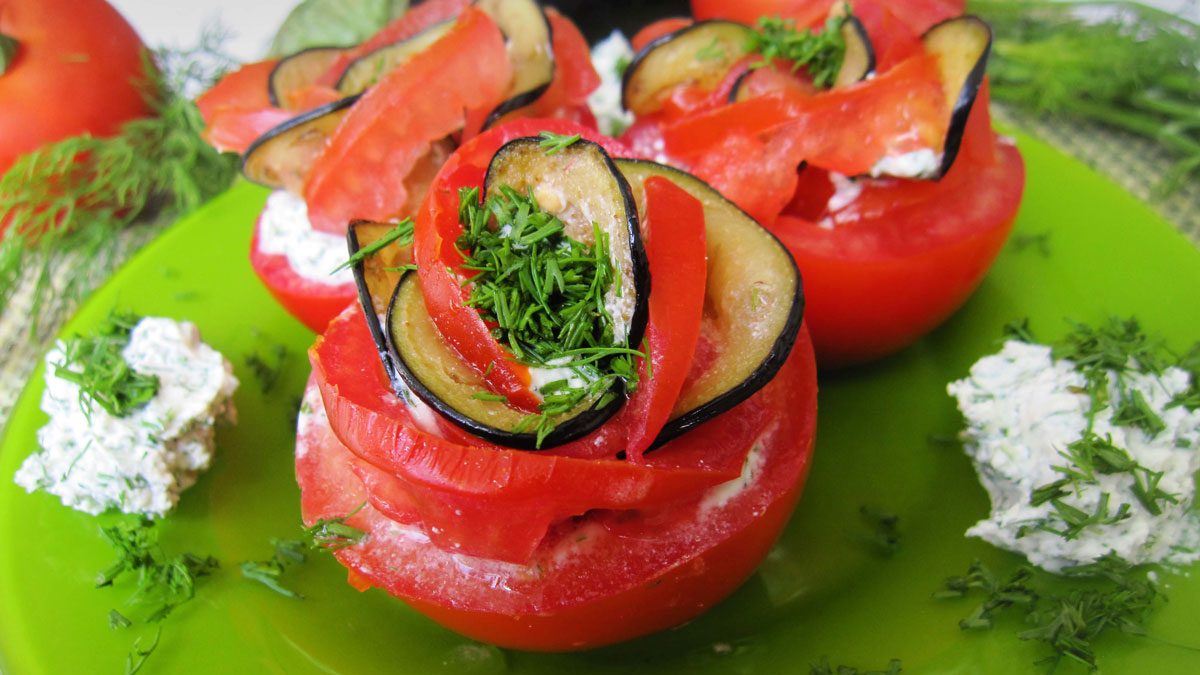 Beautiful appetizer of tomatoes with cottage cheese from a simple set of products