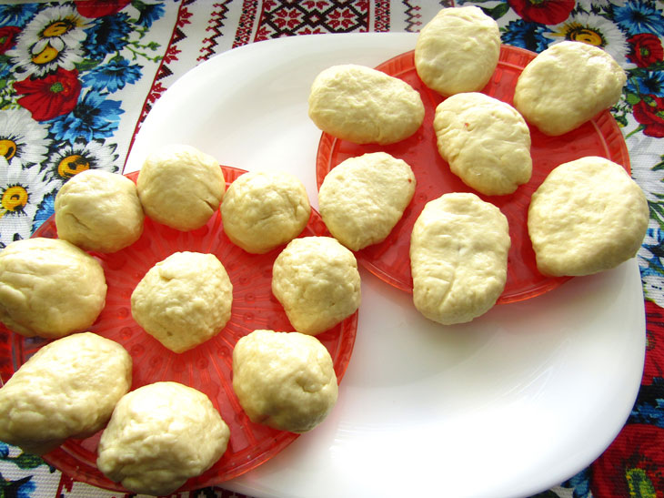 Fried pies with cabbage without yeast on kefir - very few ingredients and very tasty