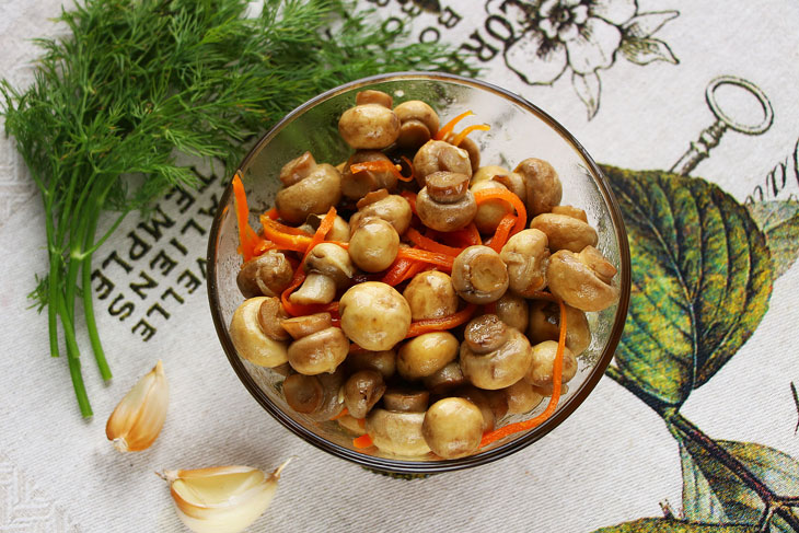 Pickled mushrooms with carrots in 10 minutes - you will no longer buy store-bought