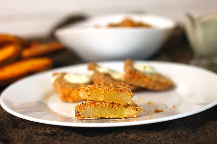 Baked potatoes in breadcrumbs - a very simple recipe