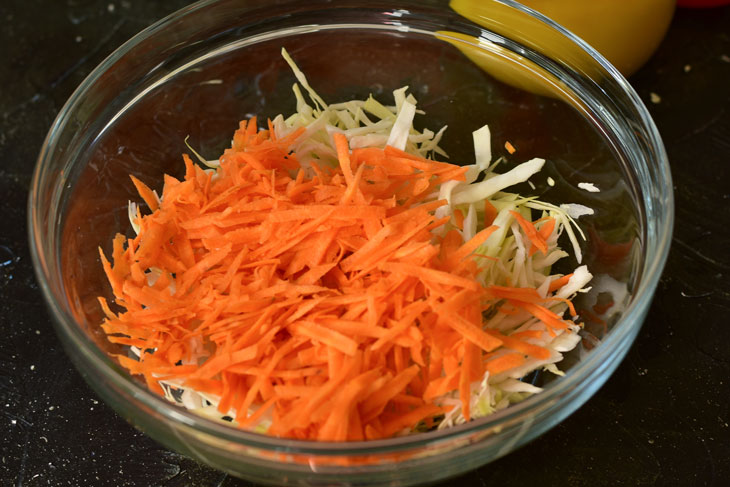 Sauerkraut with honey - step by step recipe with photo